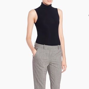 Black Theory Sleeveless Turtleneck Size S
